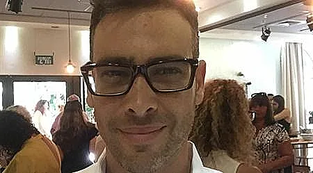 הזמר אמיר פרישר גוטמן