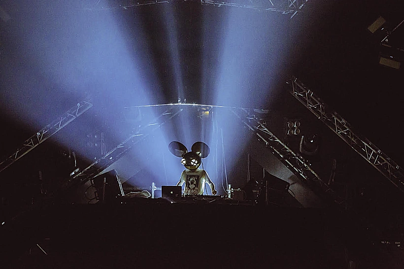 דדמאוס בישראל