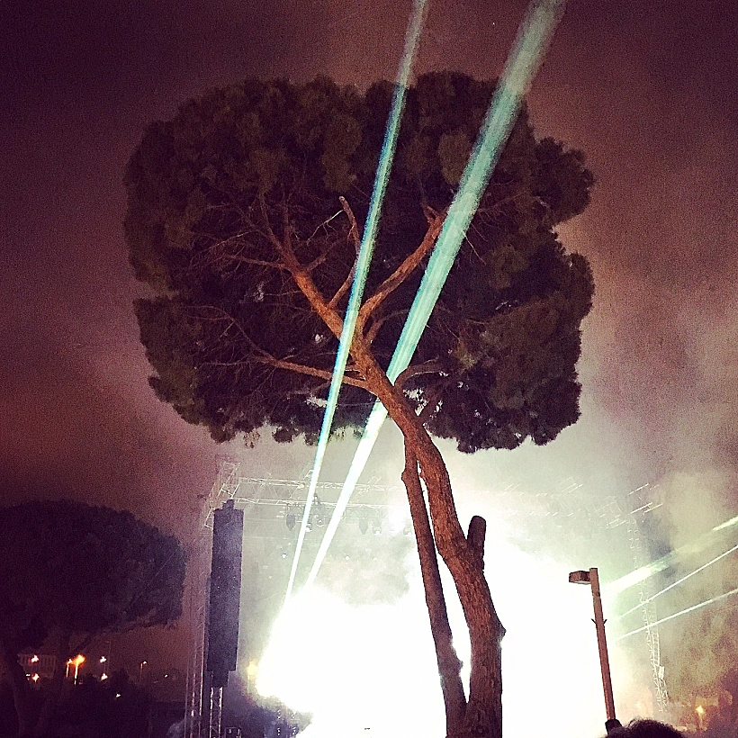 הכמיקל בראדרס בהופעה בתל אביב