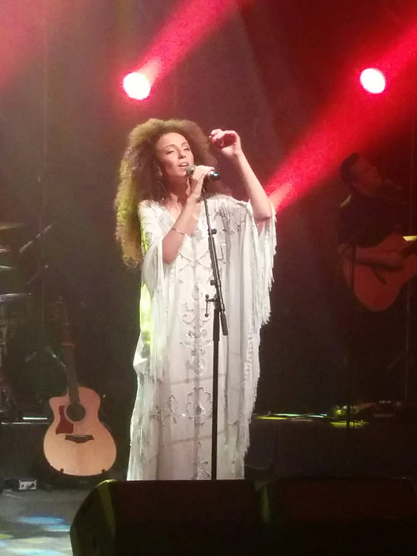 יובל דיין משיקה את אלבומה החדש (