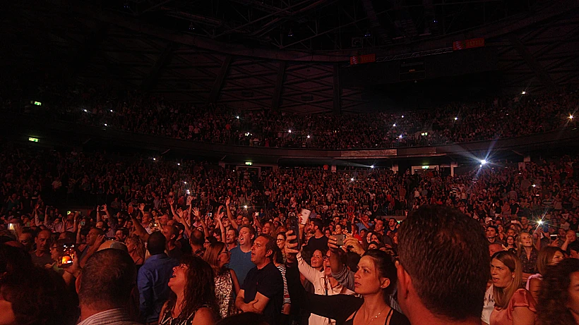 סימפלי רד כבשו את תל אביב
