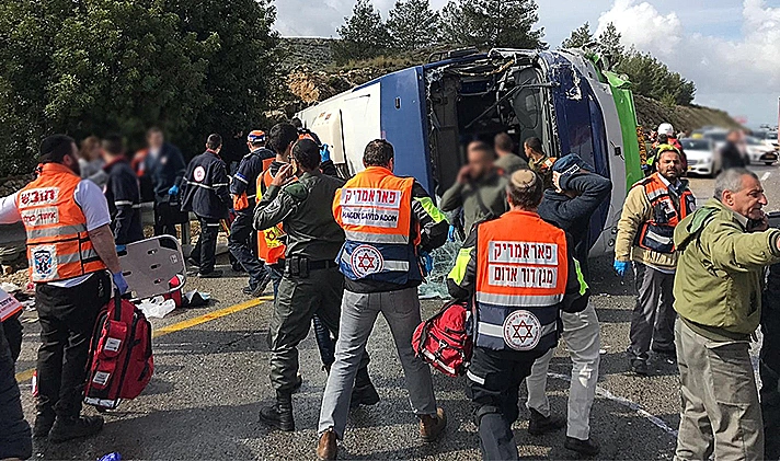 זירת תאונת האוטובוס בבית חורון
