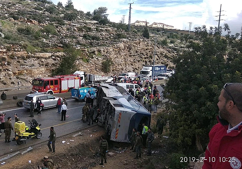 זירת התאונה בכביש 443