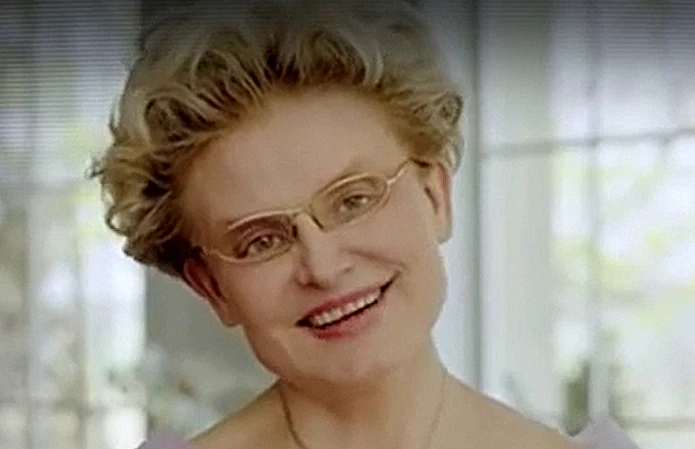 ילנה מלישיבה, כוהנת ערכות הדיאטה