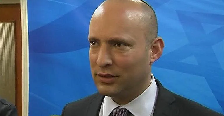 שר החינוך נפתלי בנט (חדשות עשר)