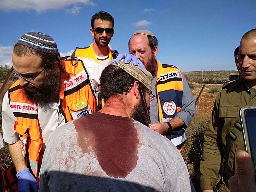 באזור קוצרא סמוך למגדלים דווח על מטיילים יהודים שהותקפו באבנים ע