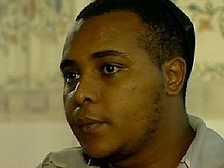 יונתן היילו שזוכה מרצח כיוון שנאנס