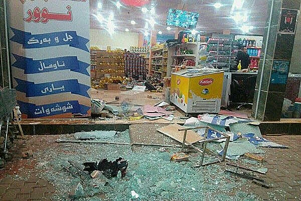 נזקים שנגרמו באיראן בעקבות רעידת האדמה על גבול עיראק