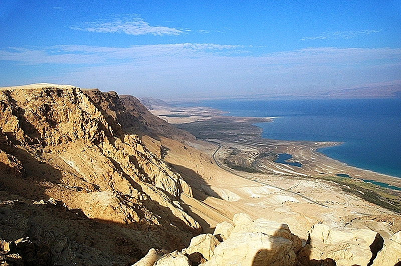 ים המלח-נוף ממצוקי דרגות