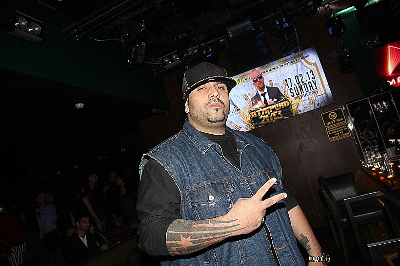 מסיבה מושיקו שטרן