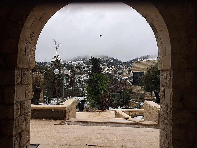 צפת בעת סערה חורפית