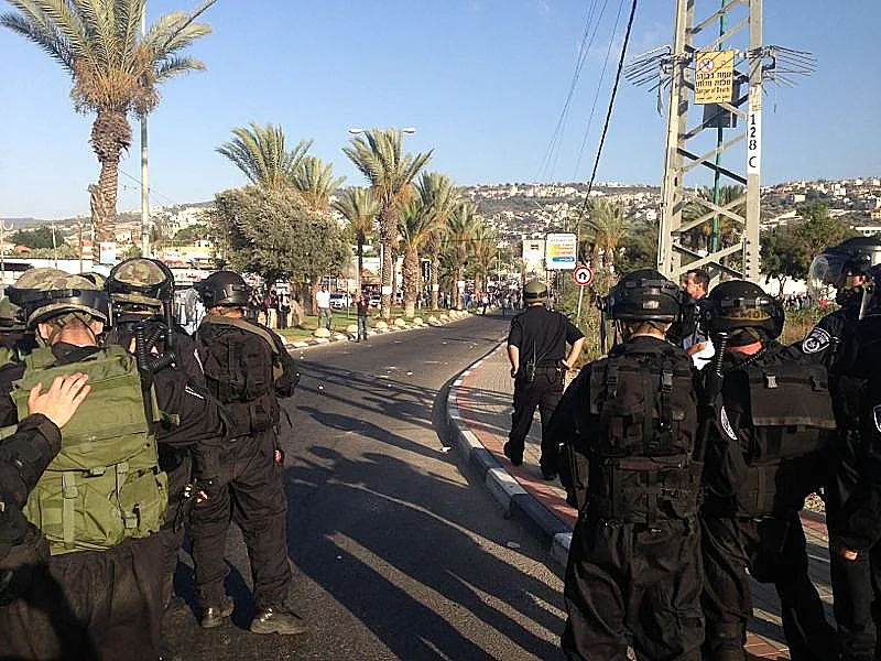 כוחות ביטחון בהפגנות הפלסטינים באזור ואדי ערה