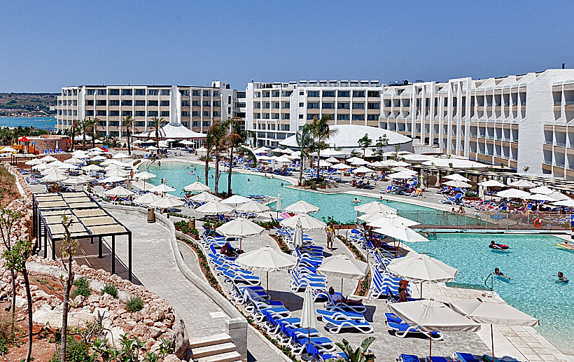 מלון סי במול