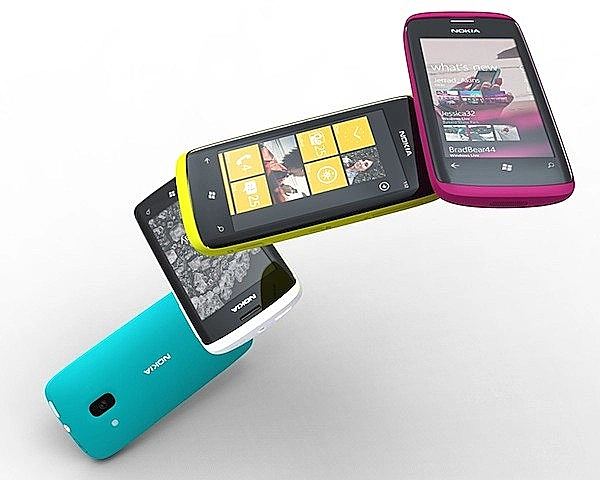 תמונת קונספט: טלפונים של נוקיה שיריצו את מערכת ההפעלה Windows 7