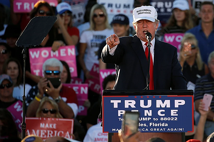 דונלד טראמפ, המועמד הרפבוליקני לנשיאות ארצות הברית, בעצרת בחירות בפלורידה