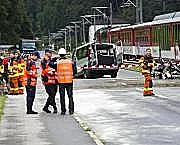 מקום התאונה בין רכבת למיניבוס בשוויץ, בו נהרגו שלושה ישראלים