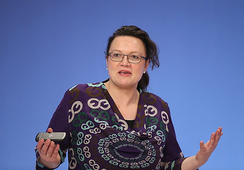 אנדראה נאהלס, שרת העבודה בגרמניה