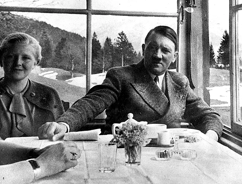 אווה בראון ואדולף היטלר