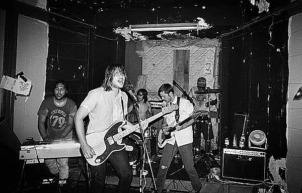 להקת קריסטל אנטלרס