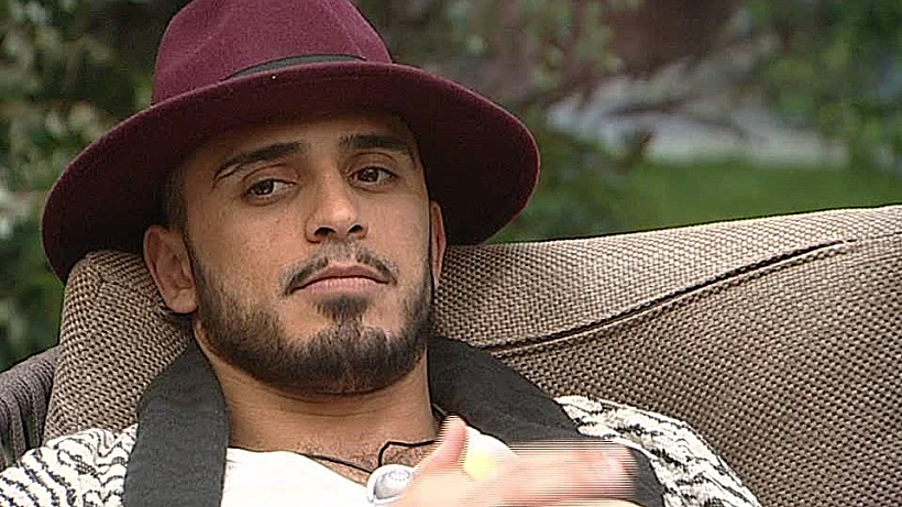 לא מוותר על החסינות, ברק