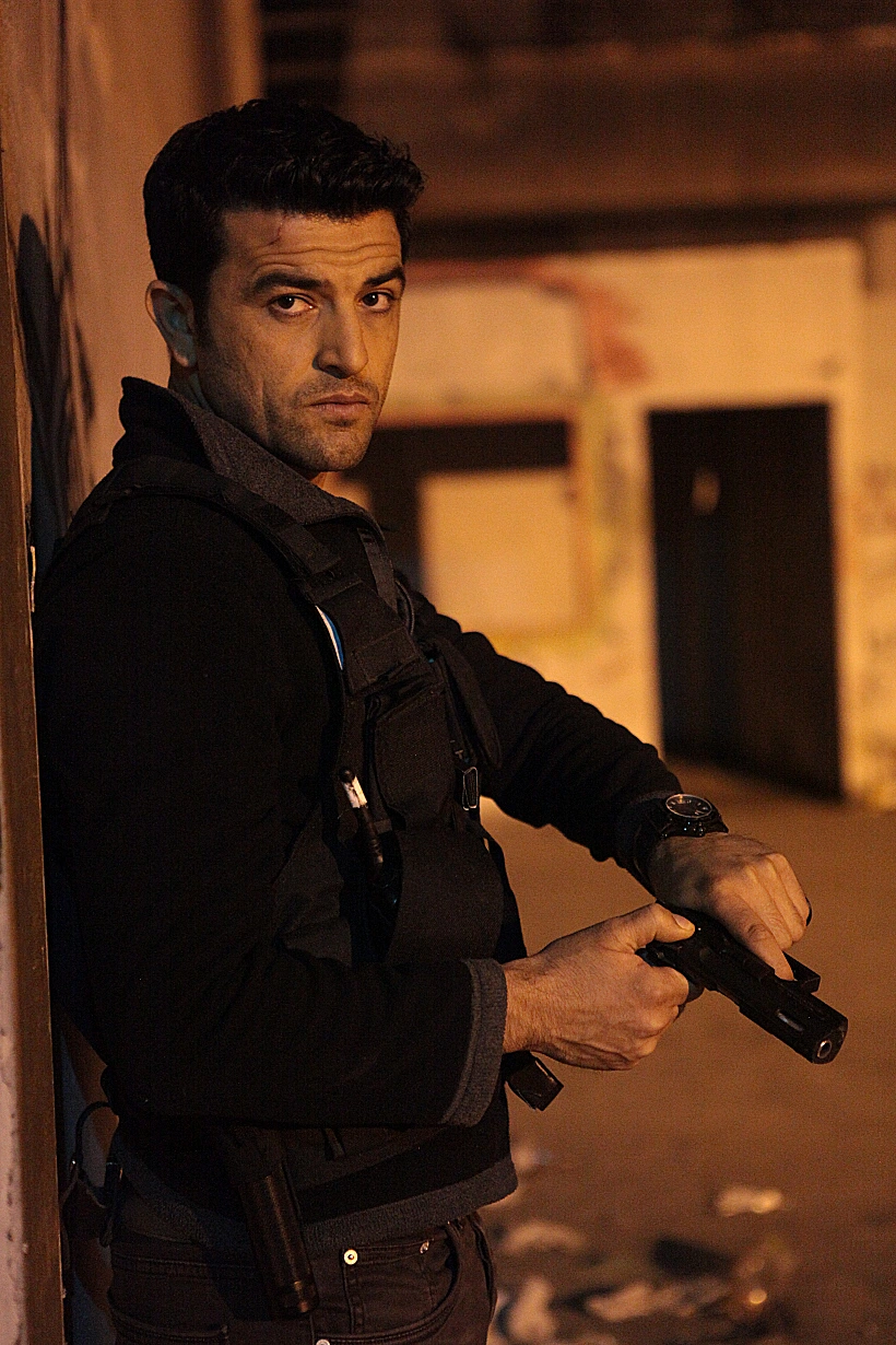 עמוס תמם באחת אפס אפס