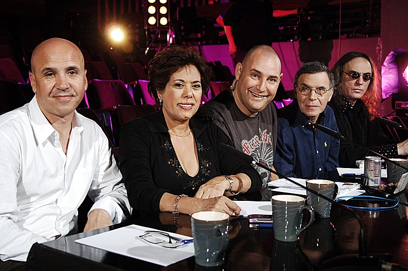 שופטי כוכב נולד 5.מימין:צביקה פיק,צדי צרפתי,צביקה הדר,מרגול וגל אוחובסקי