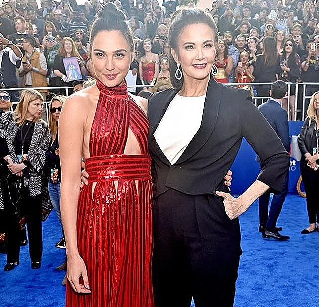 לינדה קרטר וגל גדות