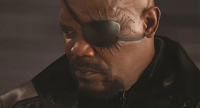 גלריית הנוקמים מתנענע