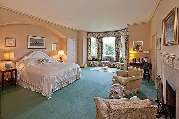 דיויד וויקטוריה בקהאם בביתם החדש