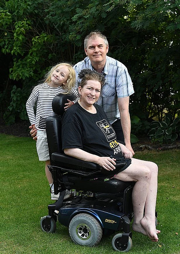 אורגזמה הותירה אותה משותקת