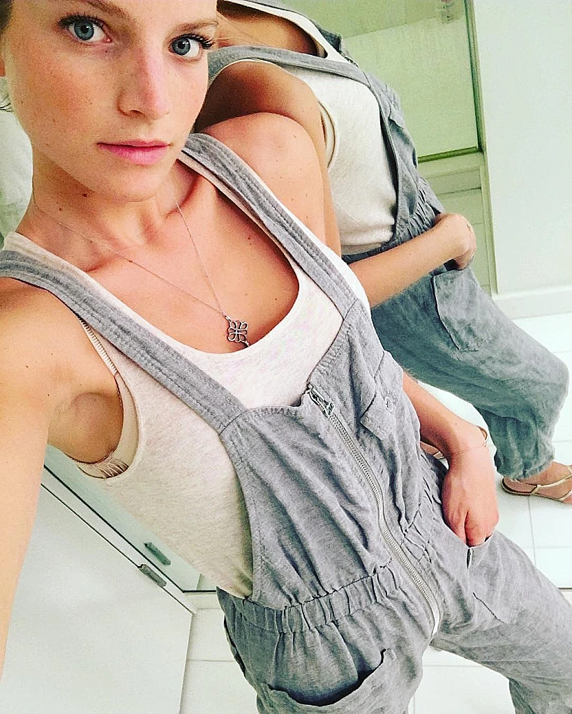 אנורקסית שחיה על 3 תפוחים ביום