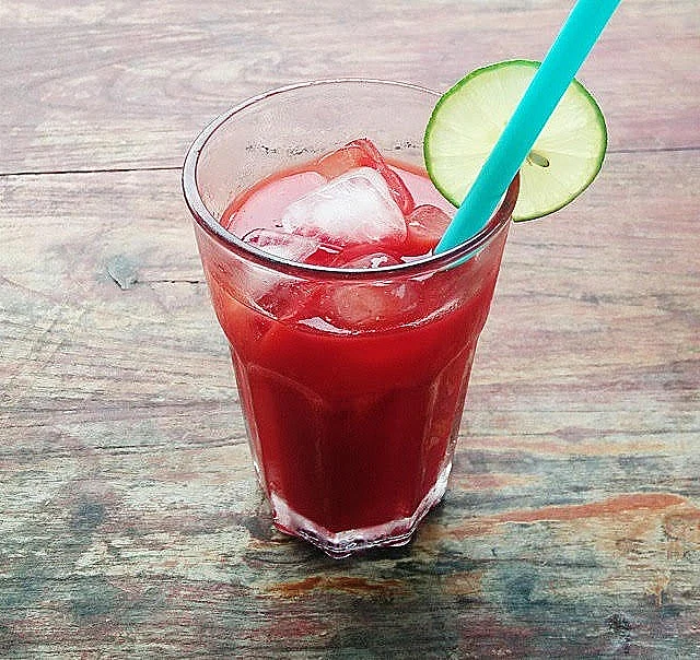 מיץ עגבניות