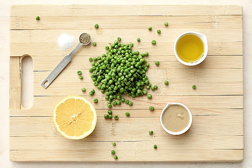 ממרח אפונה וטחינה