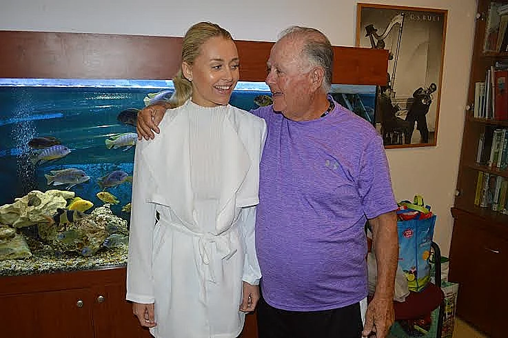 ניל ולי לוי