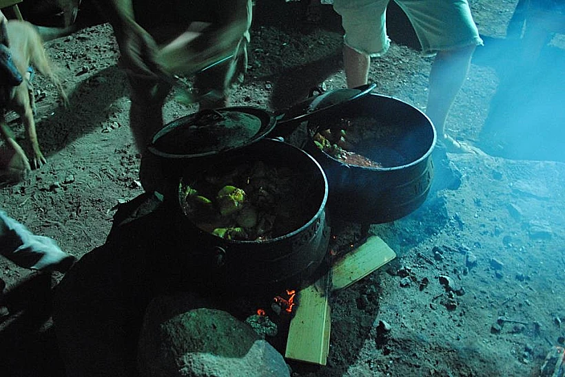 הפויקה של משפחת קדם - בציר עבודה עברית