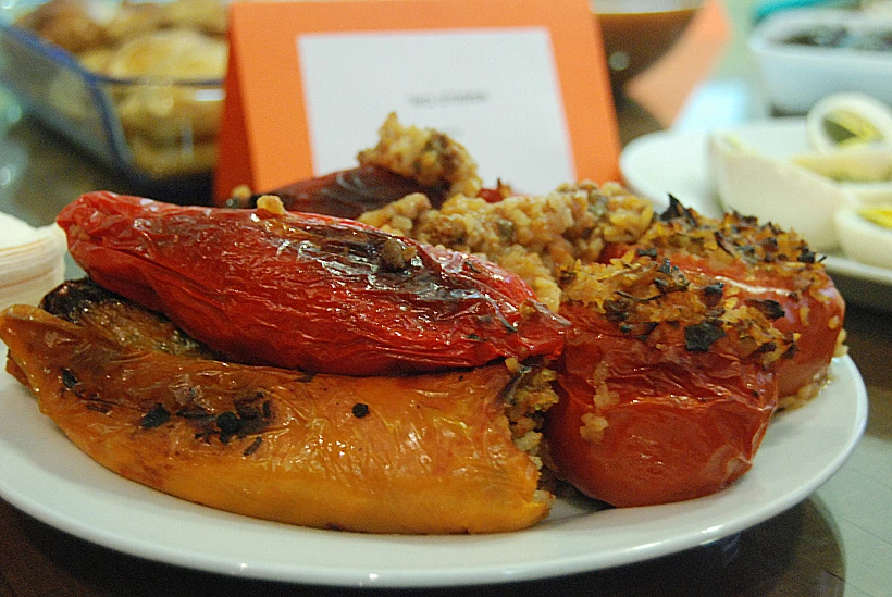 פלפלים ממולאים (סבתא של עומר)