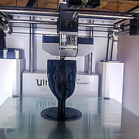 אולטימייקר