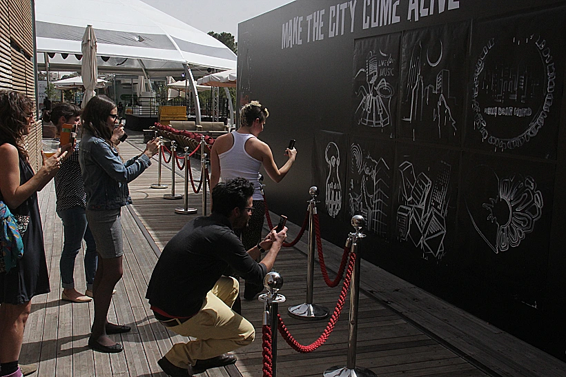 רובוט מצייר