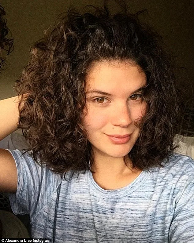 האם שחושפת את האמת אחרי הלידה