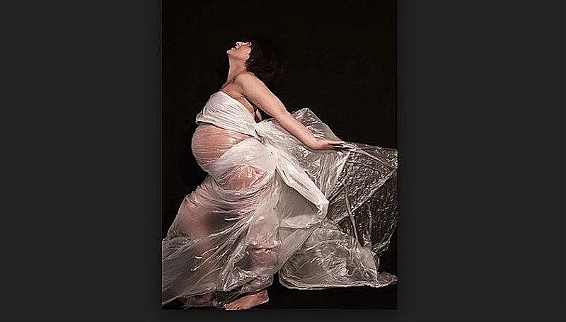 תמונות היריון מוזרות