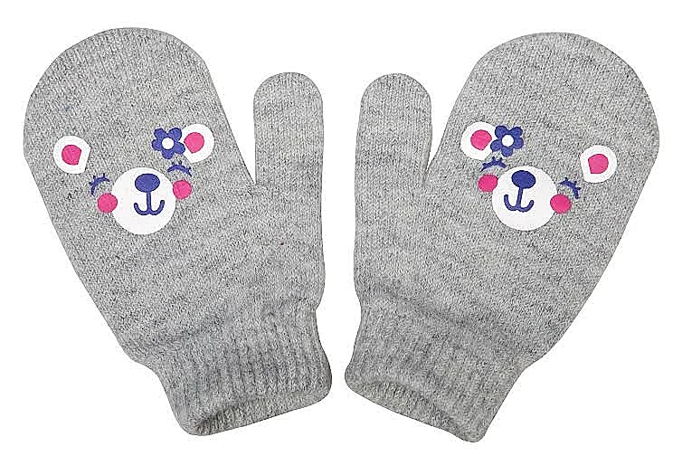 מחממים את הבייביז בסערה: קים קרדשיאן והבת