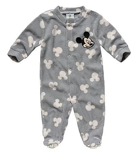 מחממים את הבייביז בסערה: קים קרדשיאן והבת