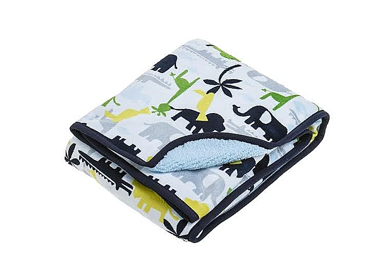 מחממים את הבייביז בסערה: קים קרדשיאן והבת