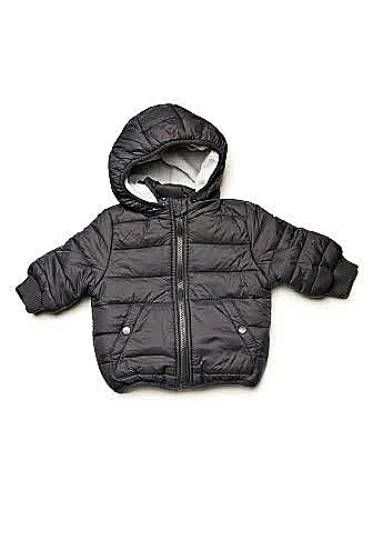 מחממים את הבייביז בסערה: קים קרדשיאן והבת