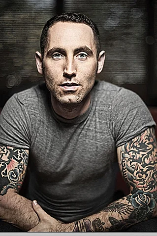 ד״ר כריס דונאיו.