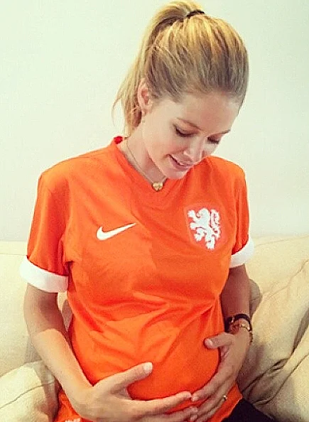 הריוניות סקסיות