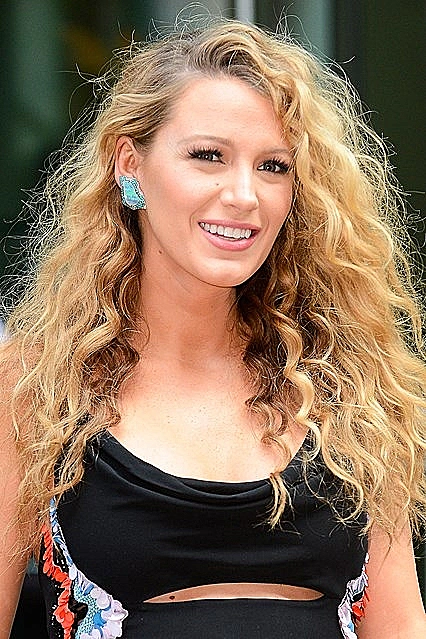 בלייק לייבלי