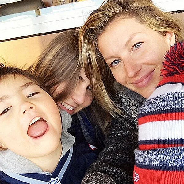 כוכבות ללא איפור