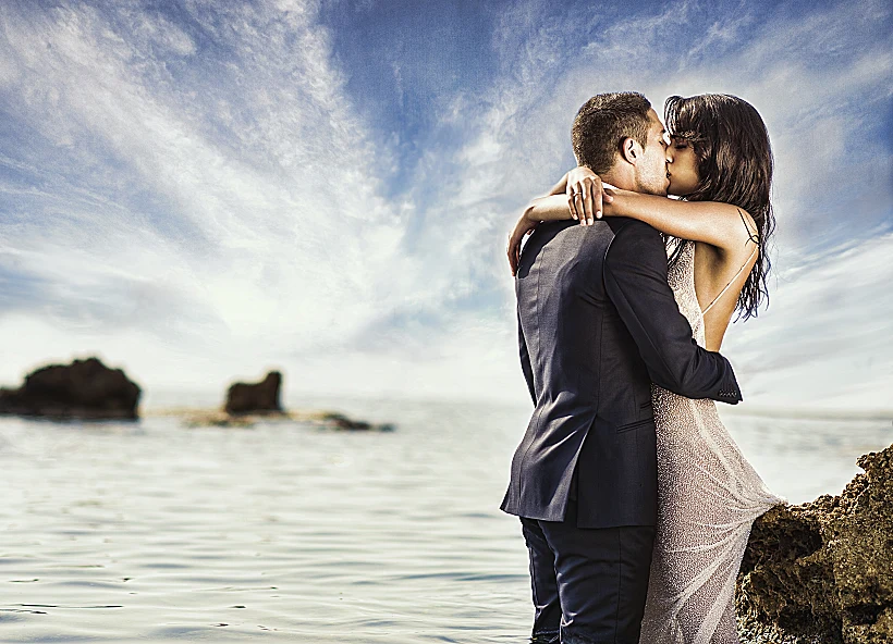 שיר אלמליח ט