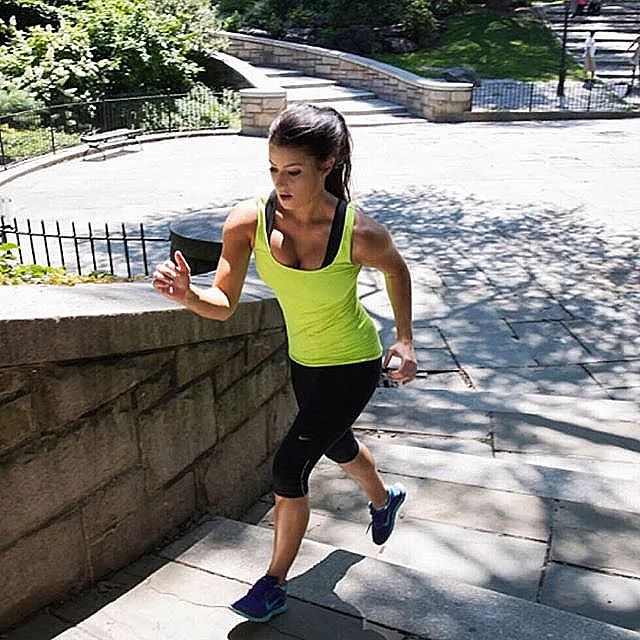 סער הוא אוטיסט בן 24 שירוץ מרתון מלא לראשונה בחייו